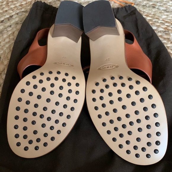 Authentic Tods High heels sandals - Picture 3 of 4